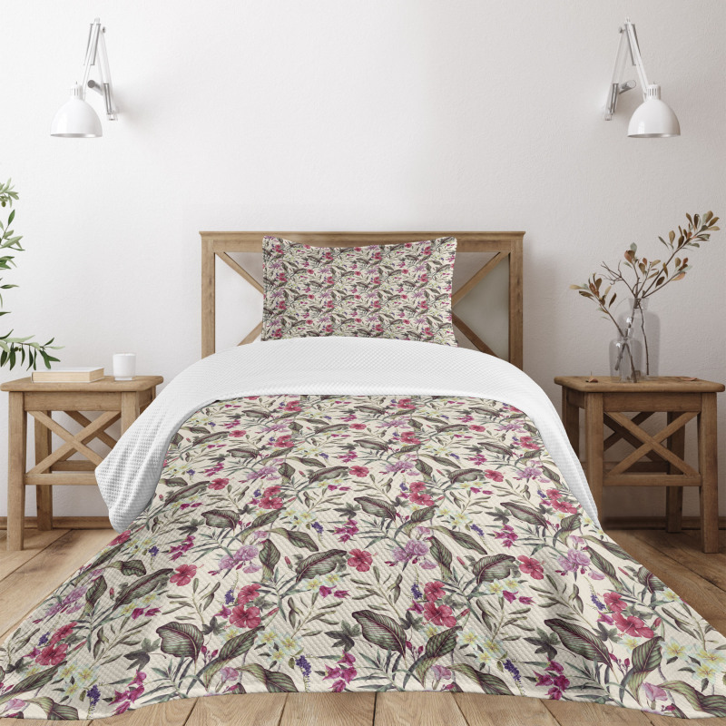 Exotic Aloha Hibiscus Bedspread Set