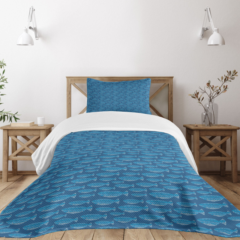 Blue Toned Nautical Life Motif Bedspread Set