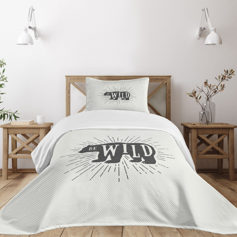 Woodland Bear Be Wild Phrase Bedspread Set