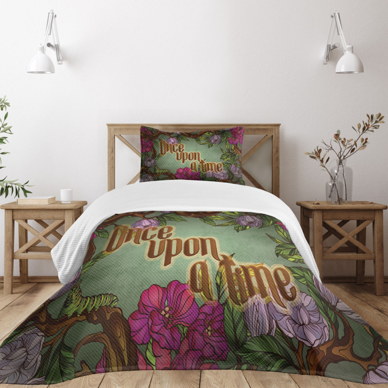 Caterpillar Flower Bedspread Set