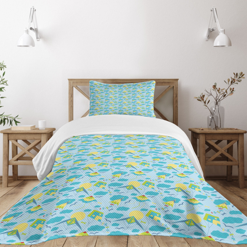 Summer Season Activity Theme Bedspread Set