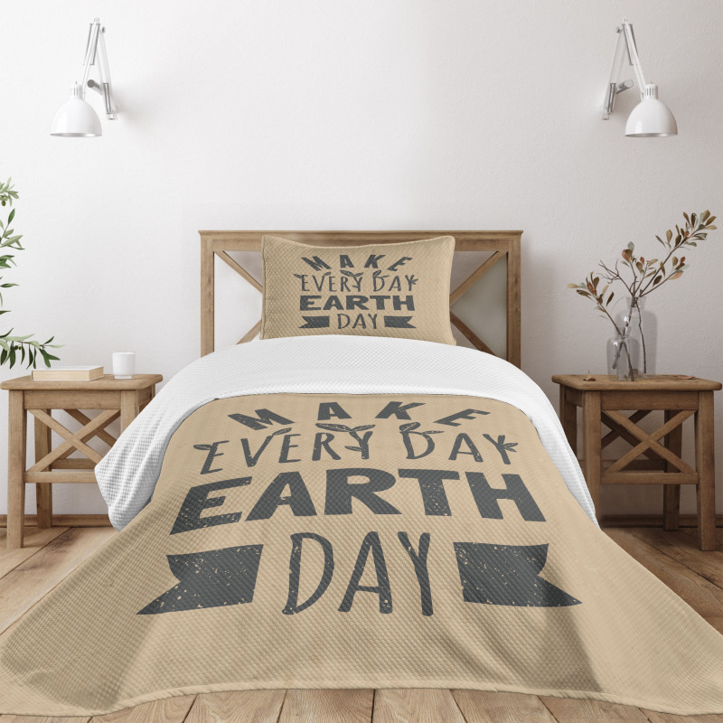 Typographic Words Earth Day Bedspread Set