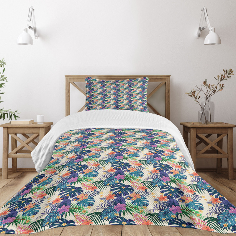 Flowers of Exotic Plants Bedspread Set