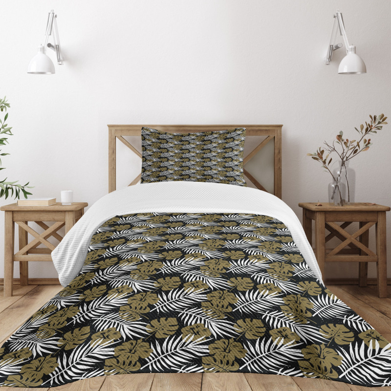 Tropic Foliage Motifs Dots Bedspread Set