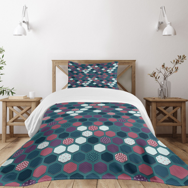 Vibrant Hexagon Shapes Bedspread Set