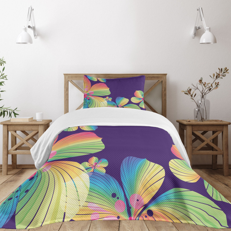 Abstract Big Exotic Flower Bedspread Set