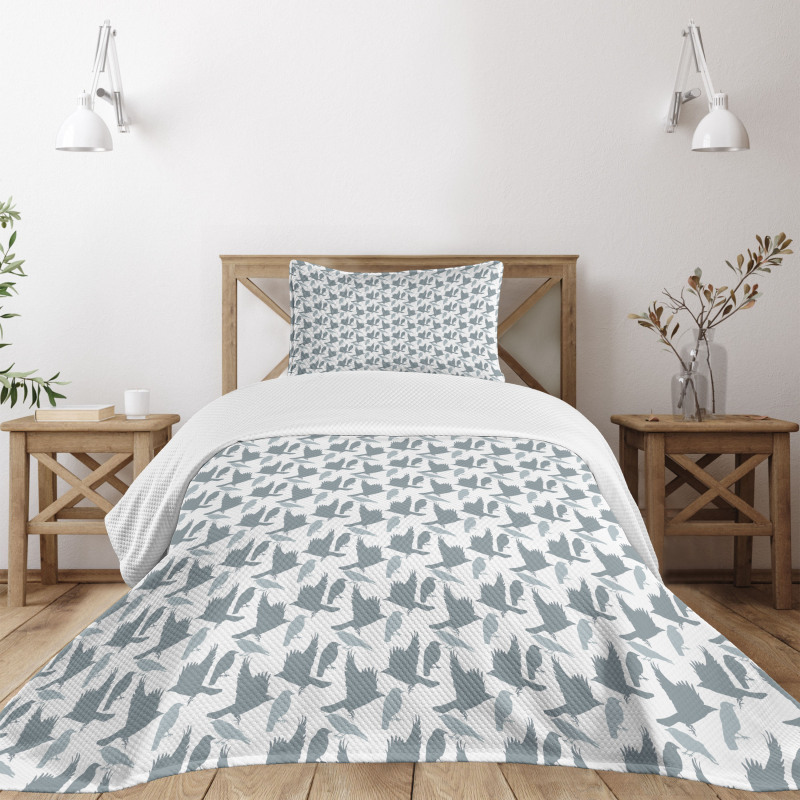 Abstract Bird Silhouettes Bedspread Set