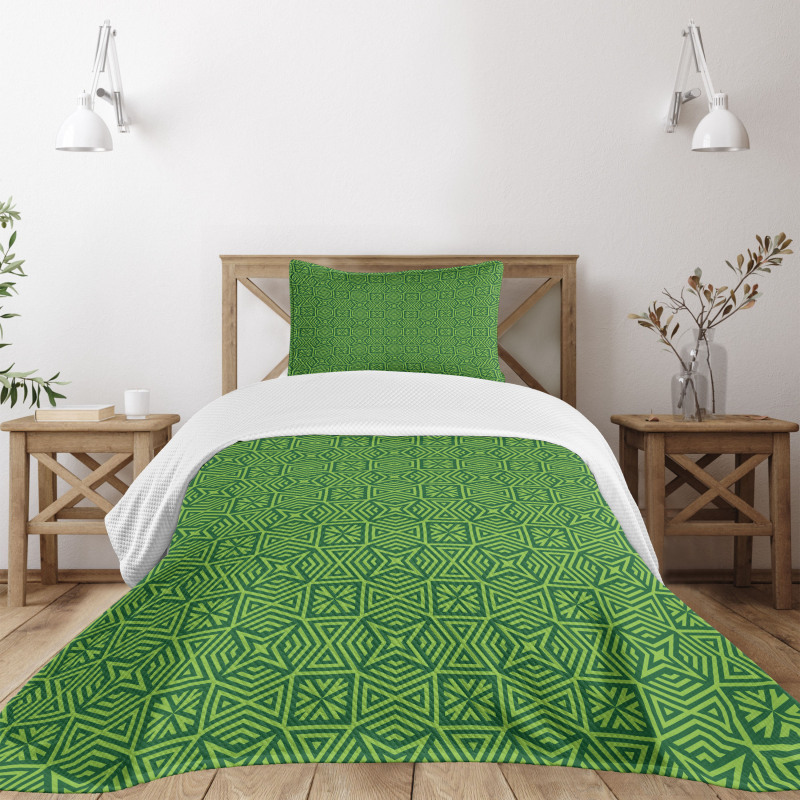 Triangles Squares Lines Bedspread Set