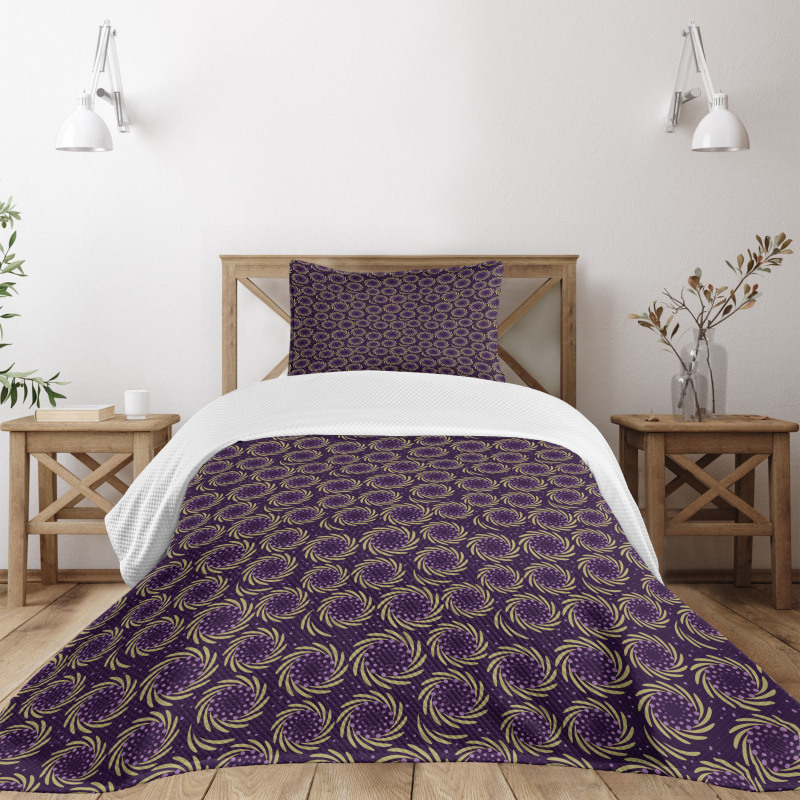 Blueberries and Leaves Bedspread Set