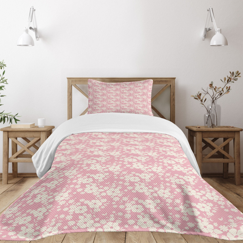 Floral Feminine Pattern Leaf Bedspread Set