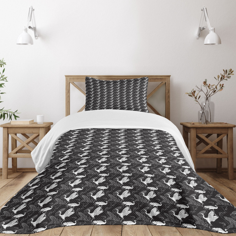 Bird Pattern Bedspread Set