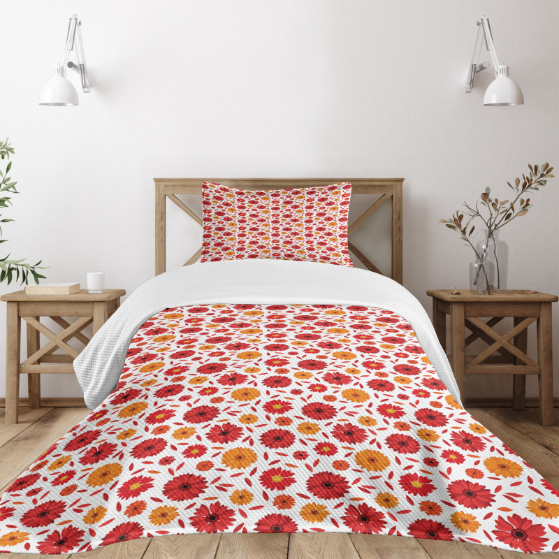 Warm Colored Petals Bedspread Set