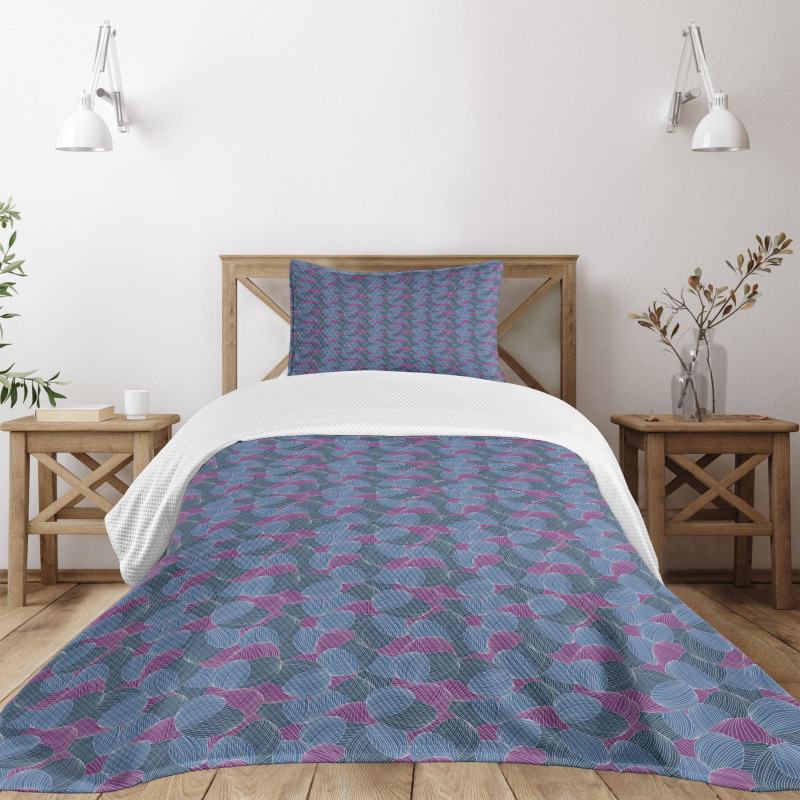 Hand-drawn Retro Waves Bedspread Set