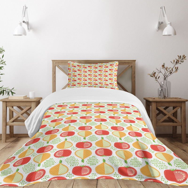 Onion and Tomato Pattern Bedspread Set