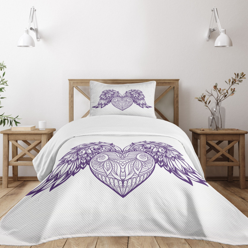 Heart Botany Ornate Bedspread Set