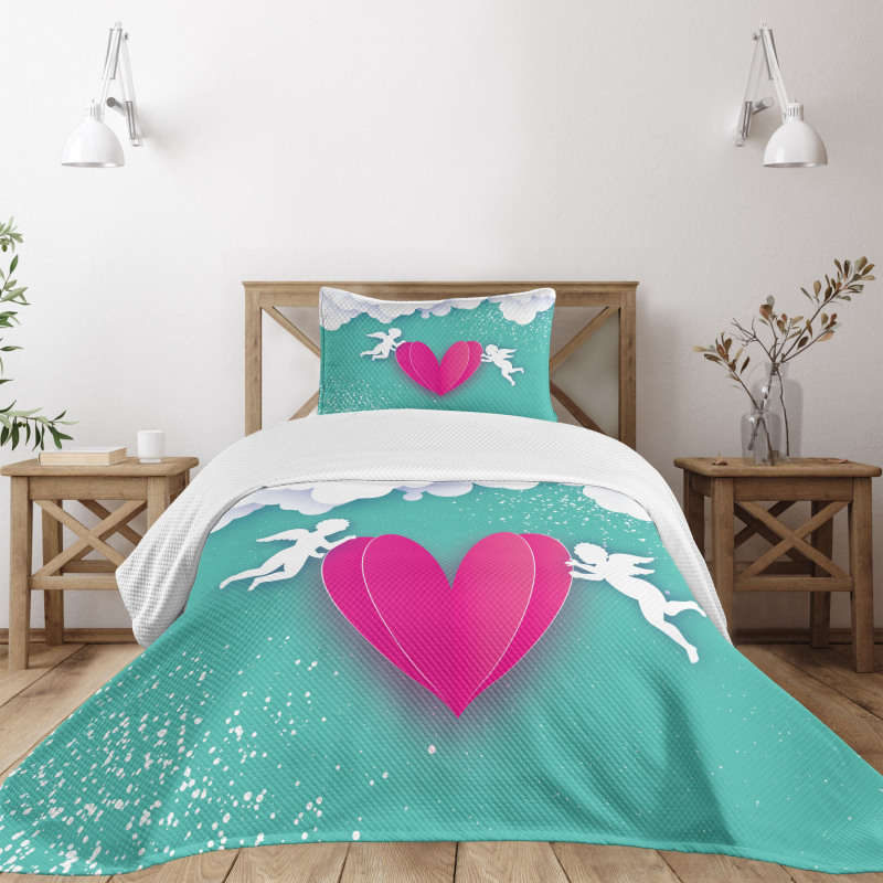 Love Romance Thrill Bedspread Set