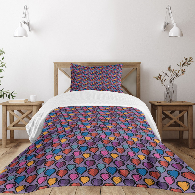 Classic Love Motif Bedspread Set