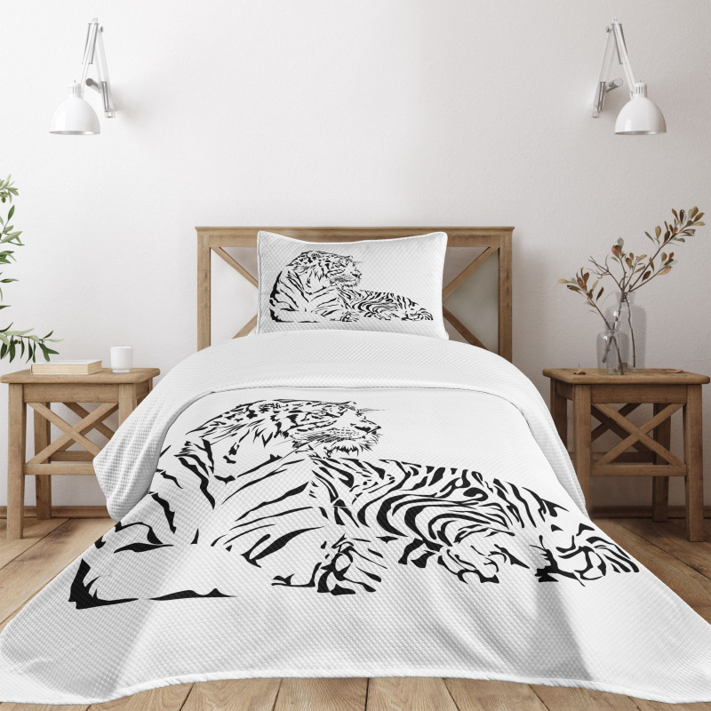 Safari Animal Sitting Bedspread Set