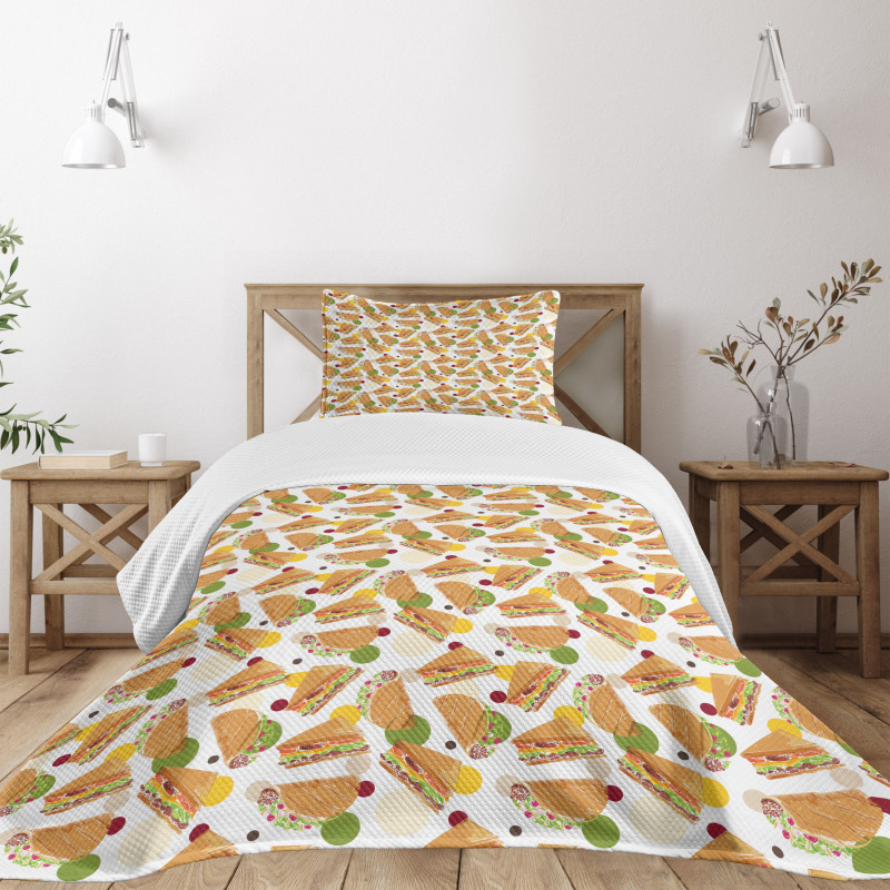 Sandwich and Taco Snacks Bedspread Set