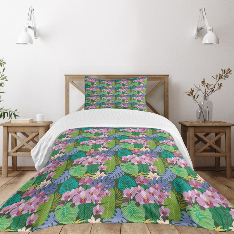 Colorful Aloha Island Motif Bedspread Set