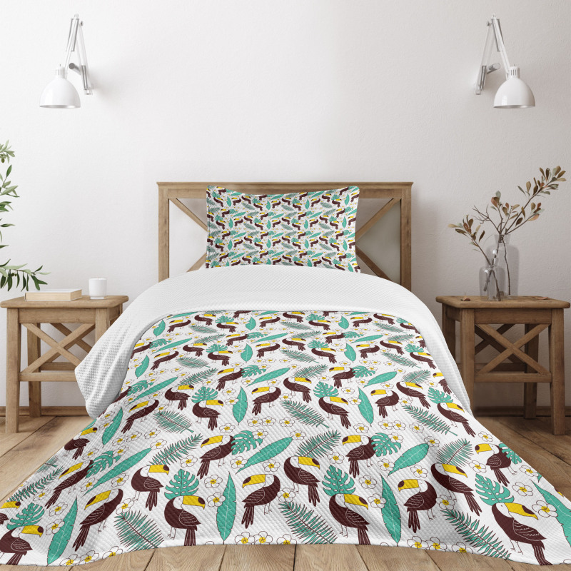 Toucan Bird Tropical Leaves Bedspread Set