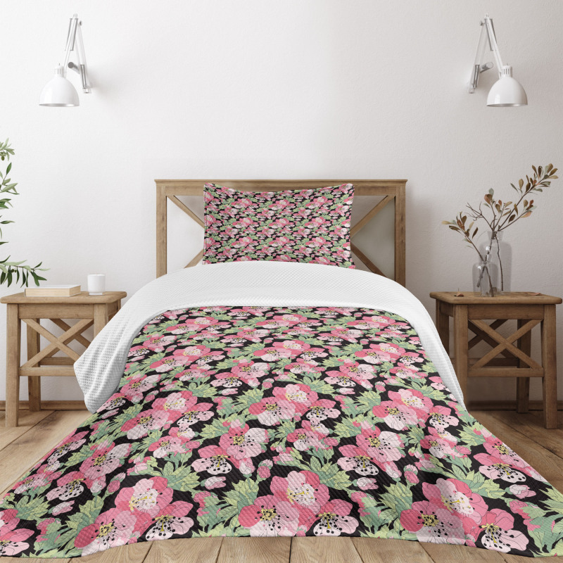 Japanese Blossoming Cherry Bedspread Set