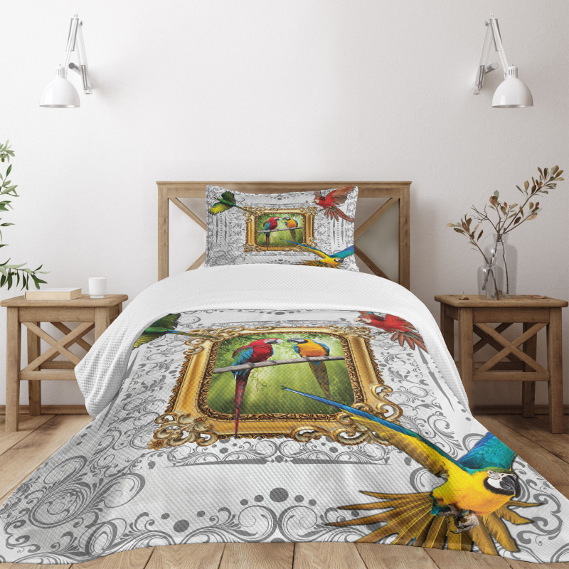 Exotic Colorful Birds Image Bedspread Set