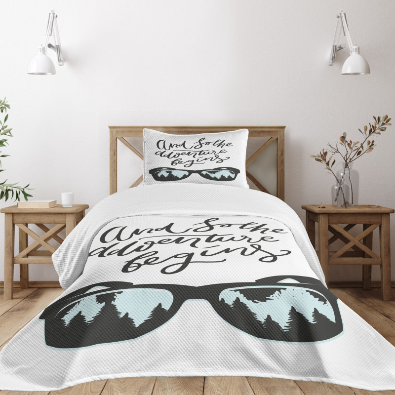 Woodland Reflection Pattern Bedspread Set