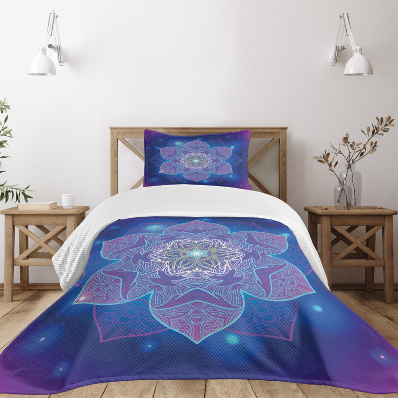 Geometry Style Bedspread Set