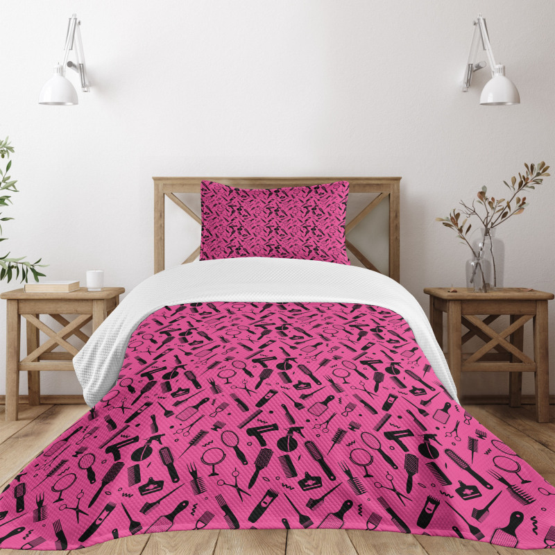 Vented Brush and Combs Bedspread Set