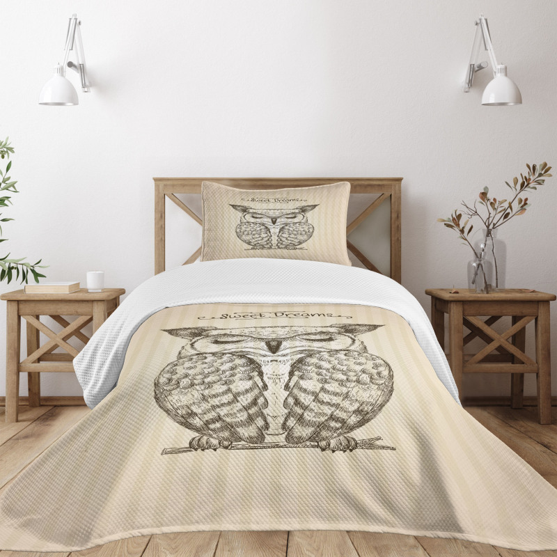 Sleeping Owl Dreams Bedspread Set