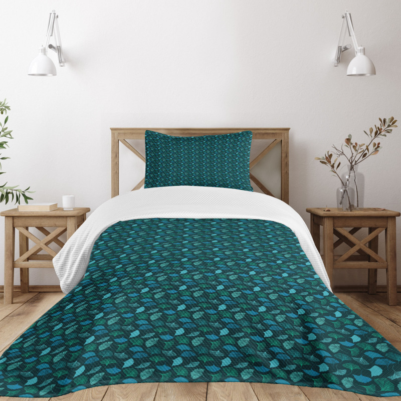 Exotic Ginkgo Leaves Motif Bedspread Set