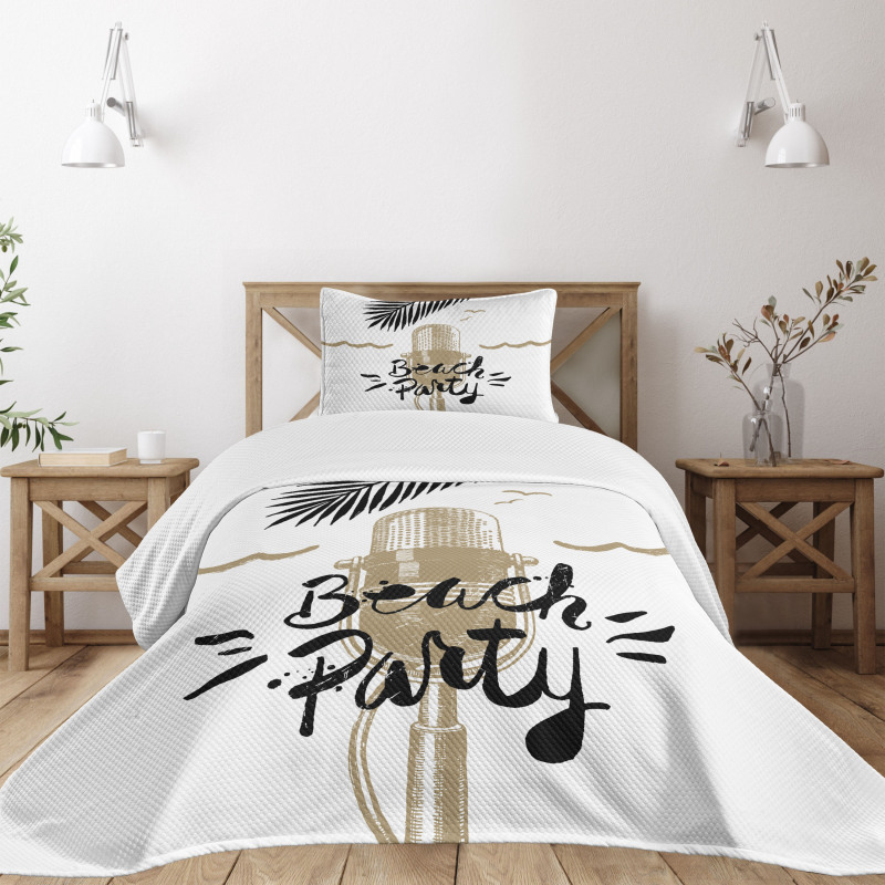 Musical Beach Party Bedspread Set