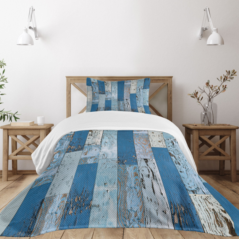 Old Rough Planks Cabin Bedspread Set