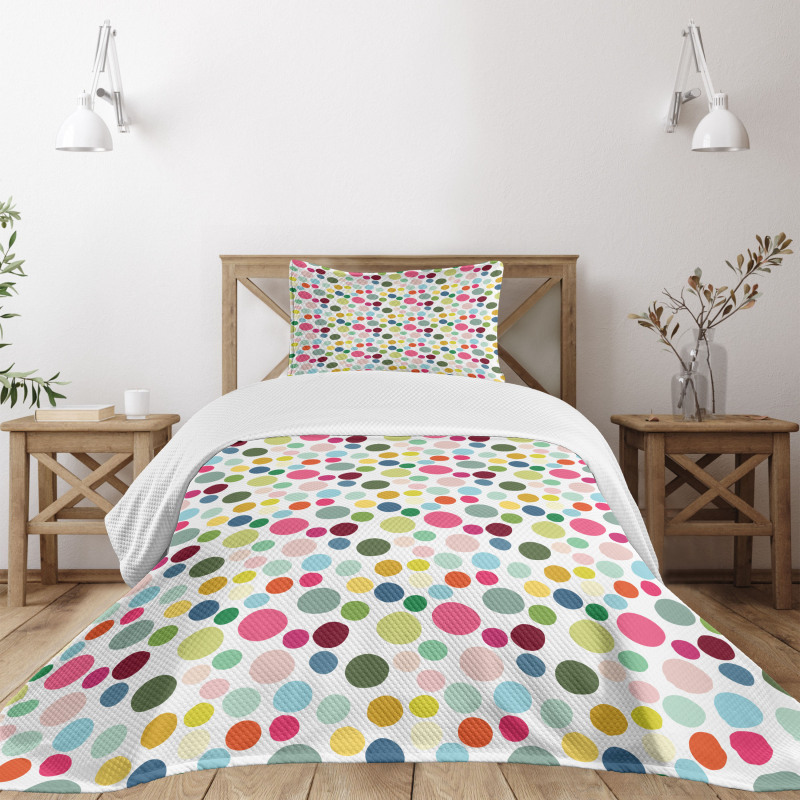 Circular Shapes Colorful Bedspread Set