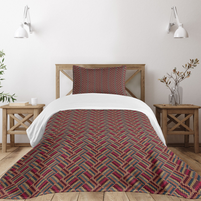 Retro Style Angled Design Bedspread Set
