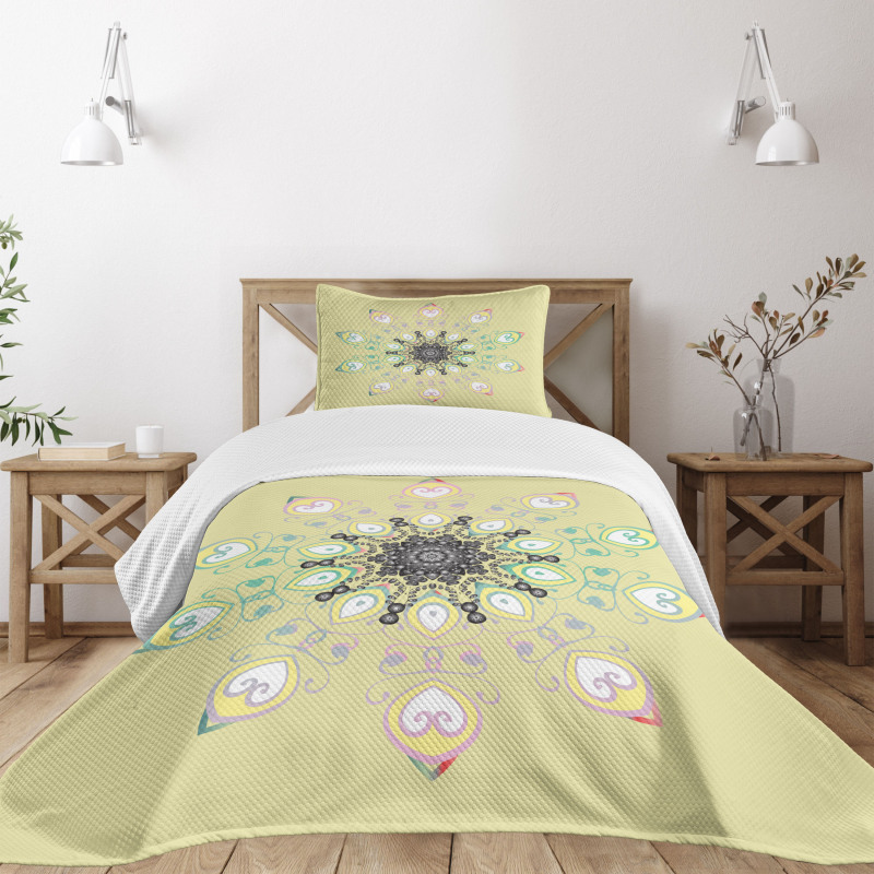 Round Whimsical Background Bedspread Set