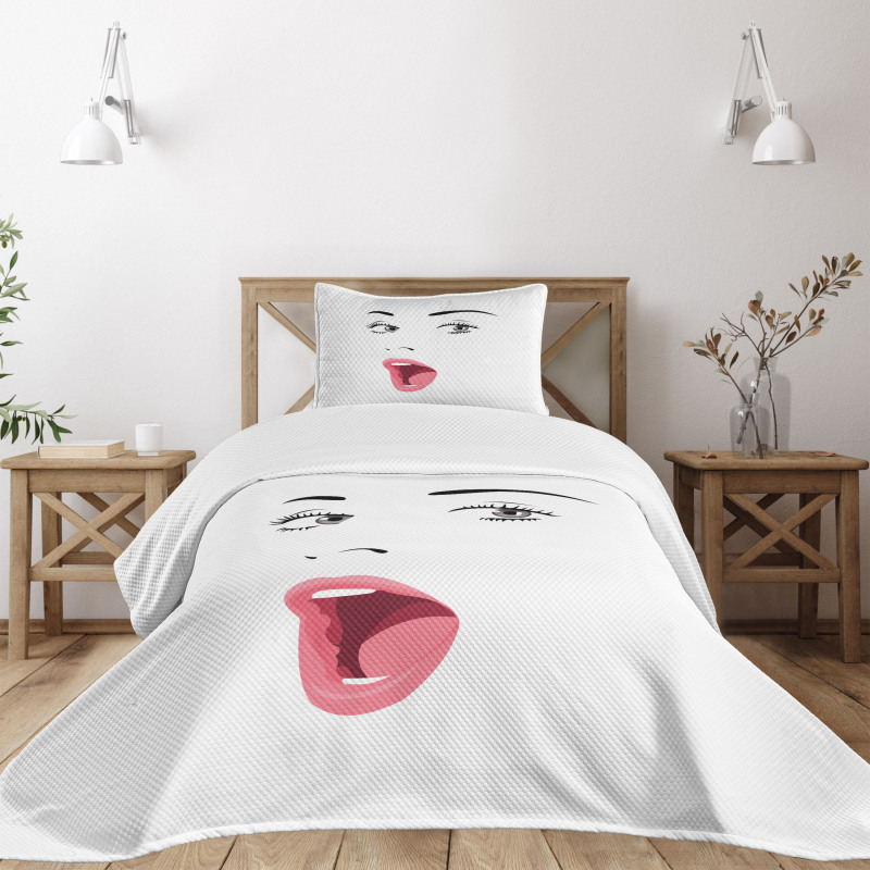 Surprised Facial Expression Bedspread Set