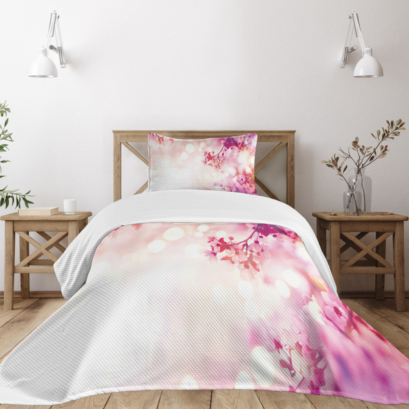 Japan Tree Design Bedspread Set