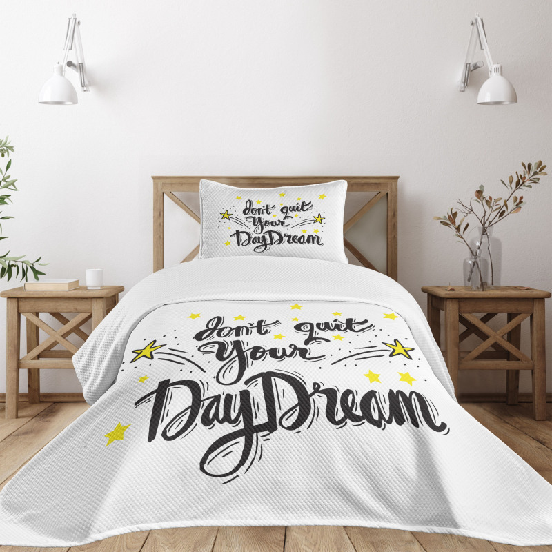 Don't Quit Your Daydream Star Bedspread Set