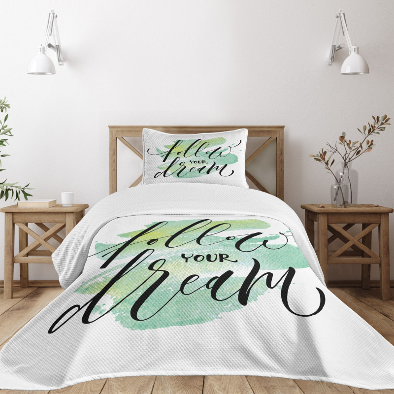 Green Brush Stoke Watercolor Bedspread Set