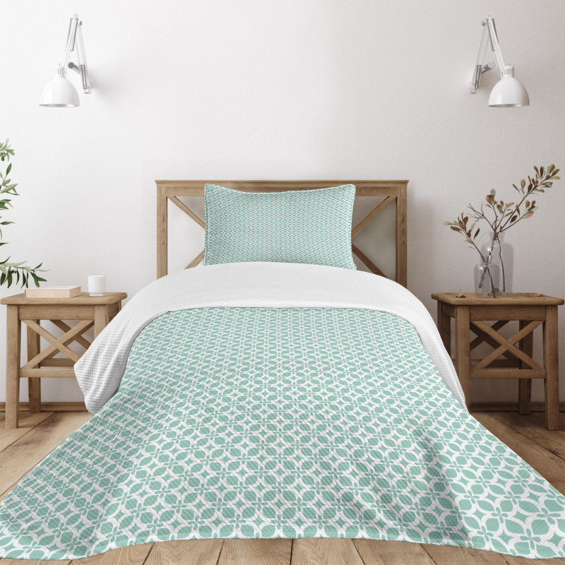 Rounded Squares and Flowers Bedspread Set
