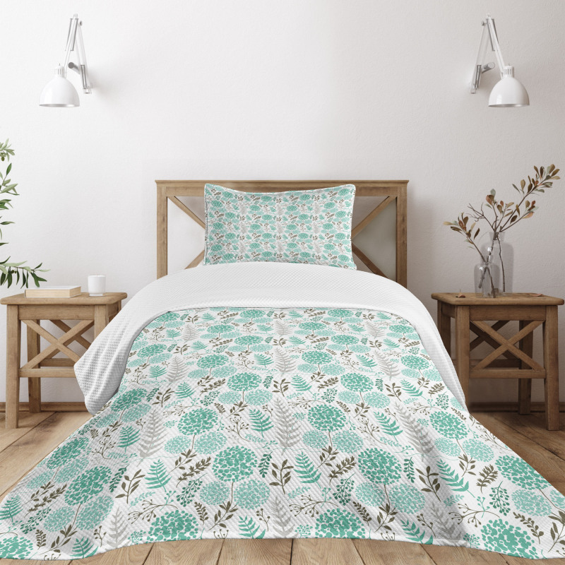 Abstract Design Foliage Bedspread Set