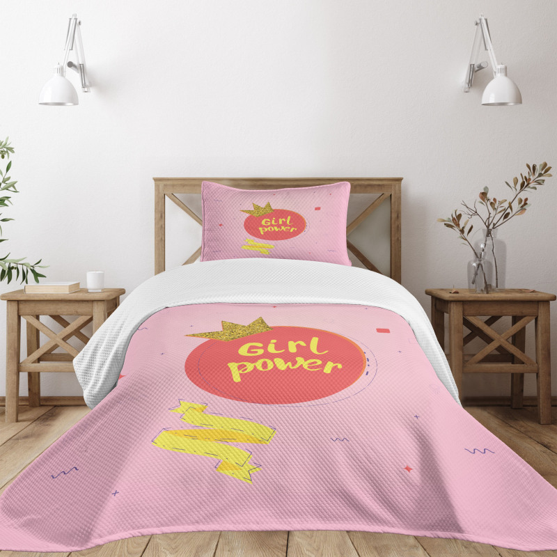 Iconic Design Crown Bedspread Set