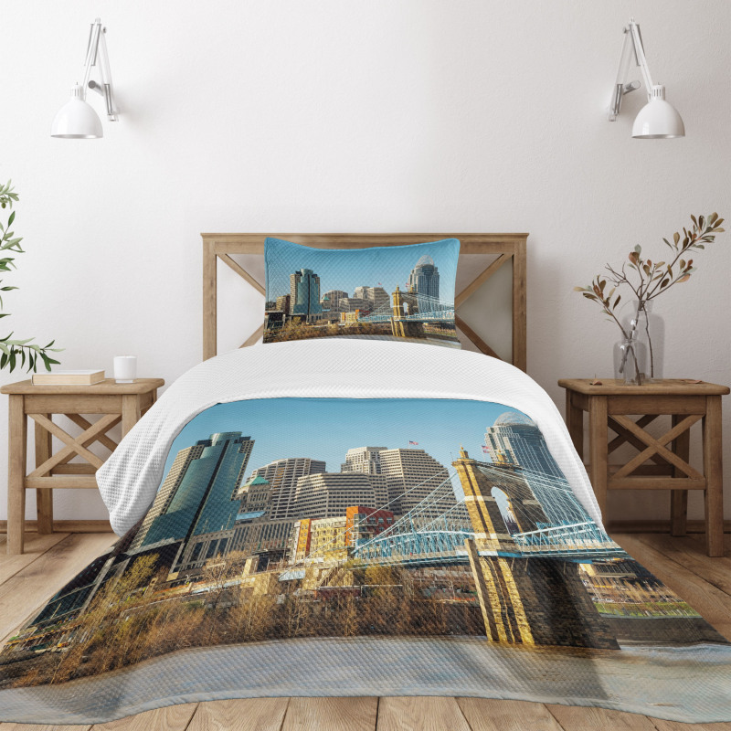 Sunny Days at Midwest Bedspread Set