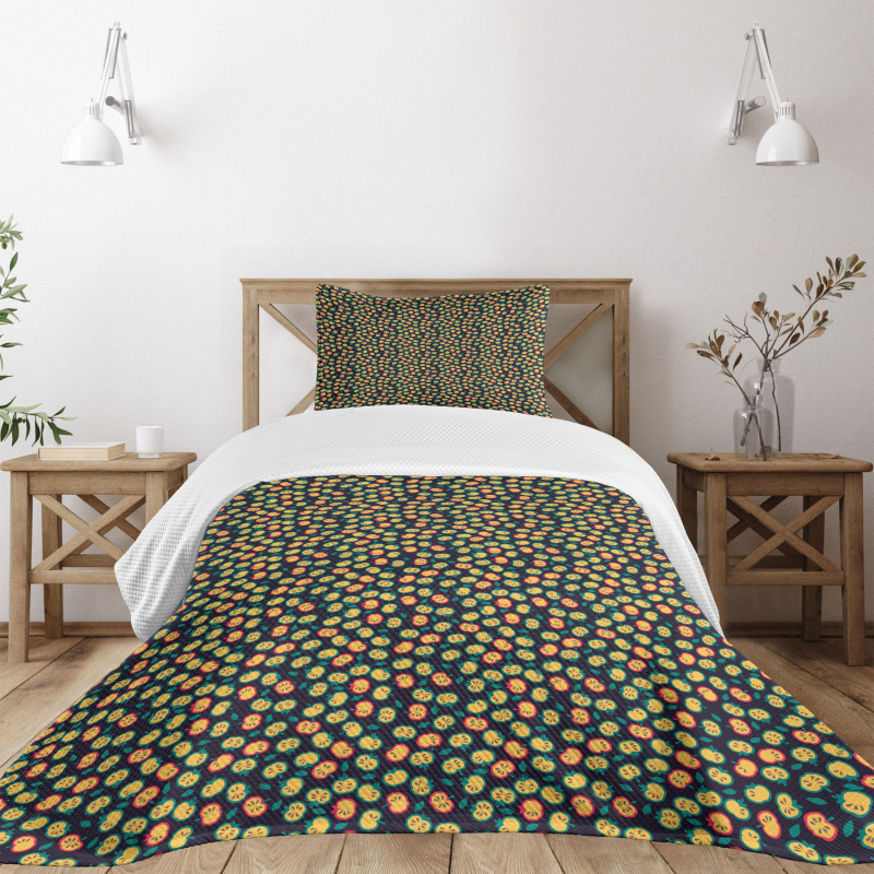 Abstract Style Halved Apples Bedspread Set