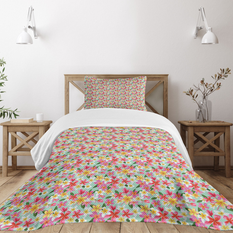 Exotic Watercolor Flowers Bedspread Set