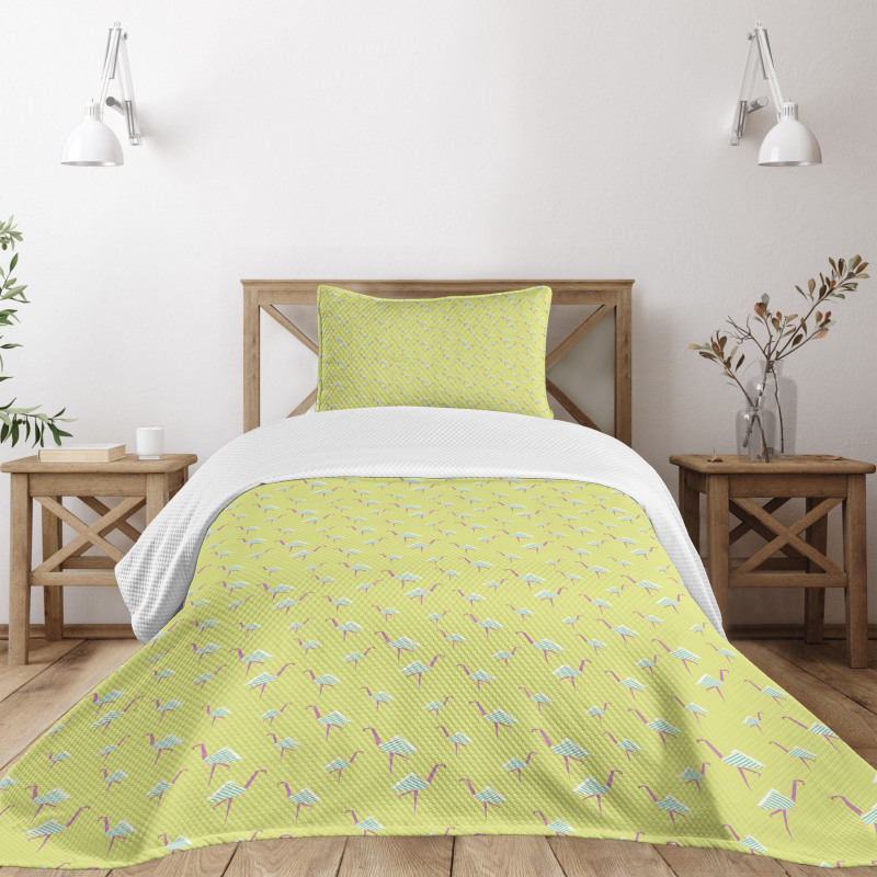 Origami Style Exotic Birds Bedspread Set