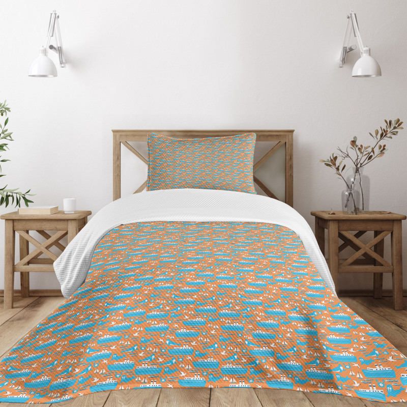 Seal Crab Seagull and Ships Bedspread Set