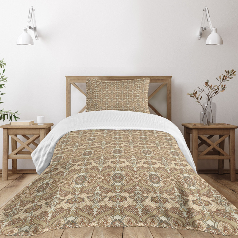 Nostalgic Botany Ornate Bedspread Set